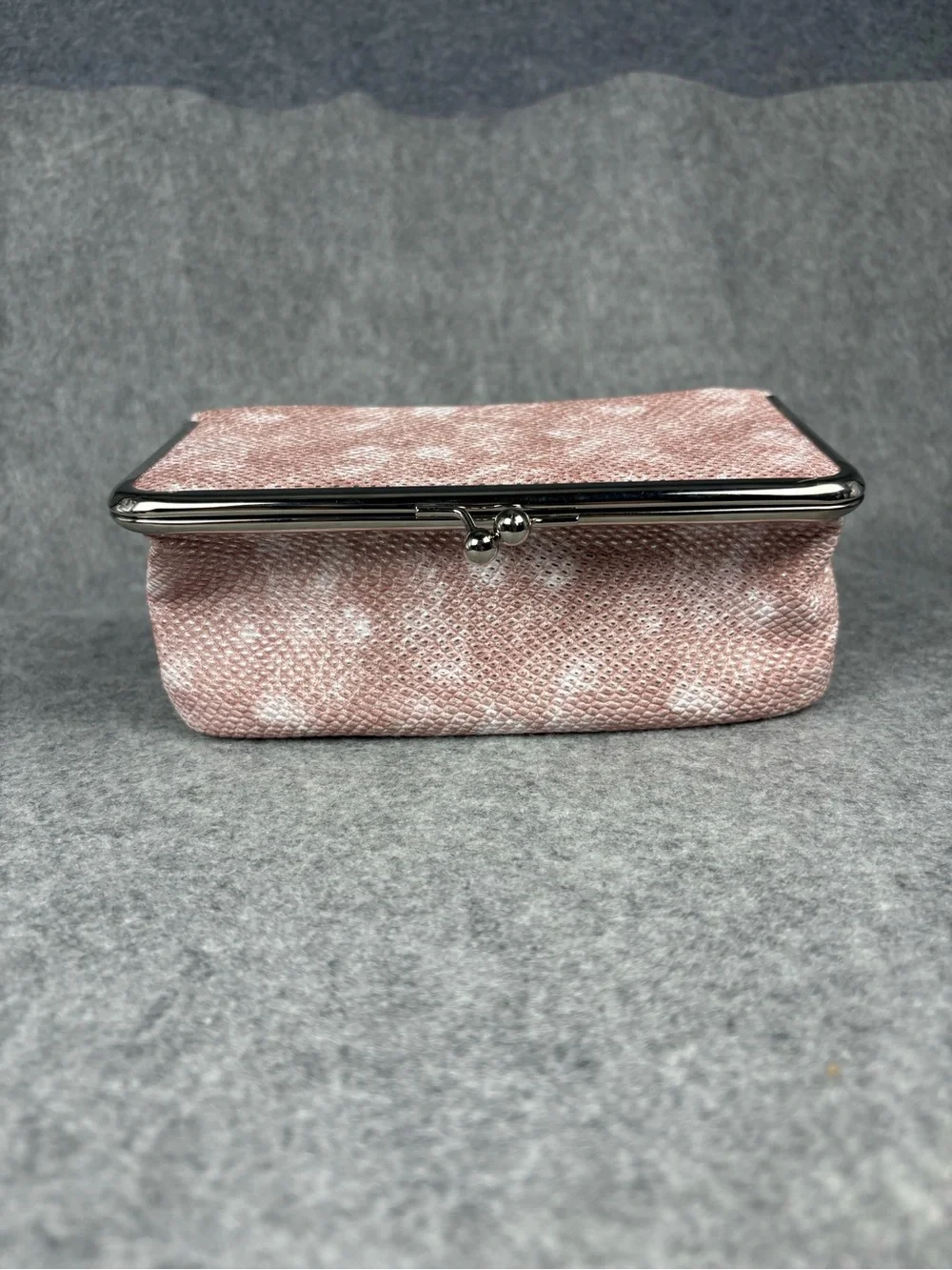 Pink Metallic Snakeskin Kiss Lock Clutch Purse With Mirror